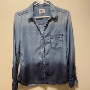Anthropologie Holding Horses chambray button down denim dyed top size 6